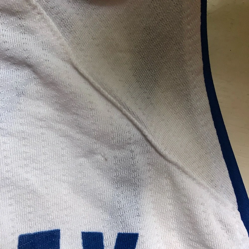 Detroit Pistons Youth Avery Bradley basketball jersey #22 kids Fox Sports